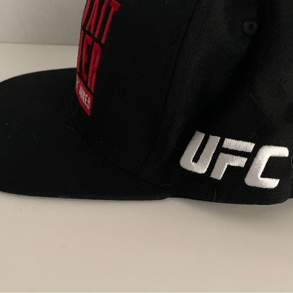 Jon "Bones" Jones UFC 200 Reebok Script Hat "The Wait is Over" Black Snapback - Picture 9 of 14